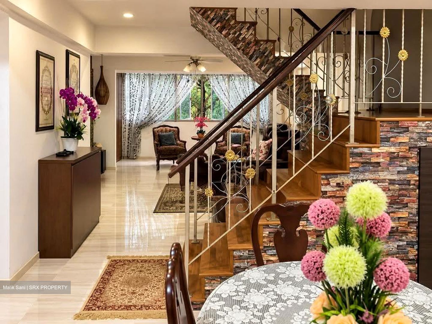 Blk 216 Jurong East Street 21 (Jurong East), HDB Executive #634221001